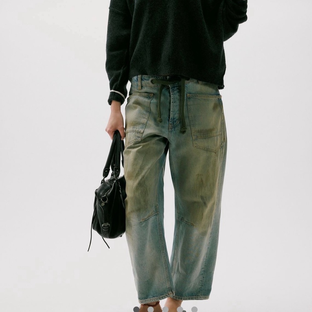 Free People Moxie Pull-on Barrel Jeans in roll around 28